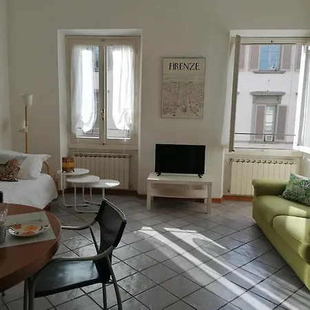 Casa Clori - 4 Posti Letto A Due Passi Dal Duomo Apartment Florence