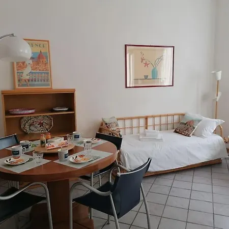 Casa Clori - 4 Posti Letto A Due Passi Dal Duomo Apartment